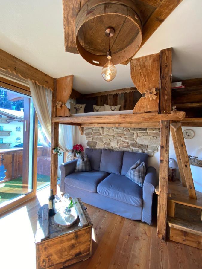 Calore Di Una Casa Di Montagna Campitello di Fassa Kültér fotó