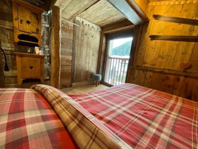 Calore Di Una Casa Di Montagna Campitello di Fassa Kültér fotó